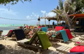 Beachlife at Kralendijk Bonaire